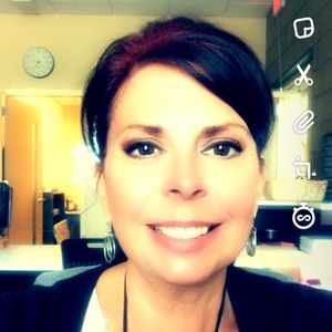 Meet your Posher, Cecilia